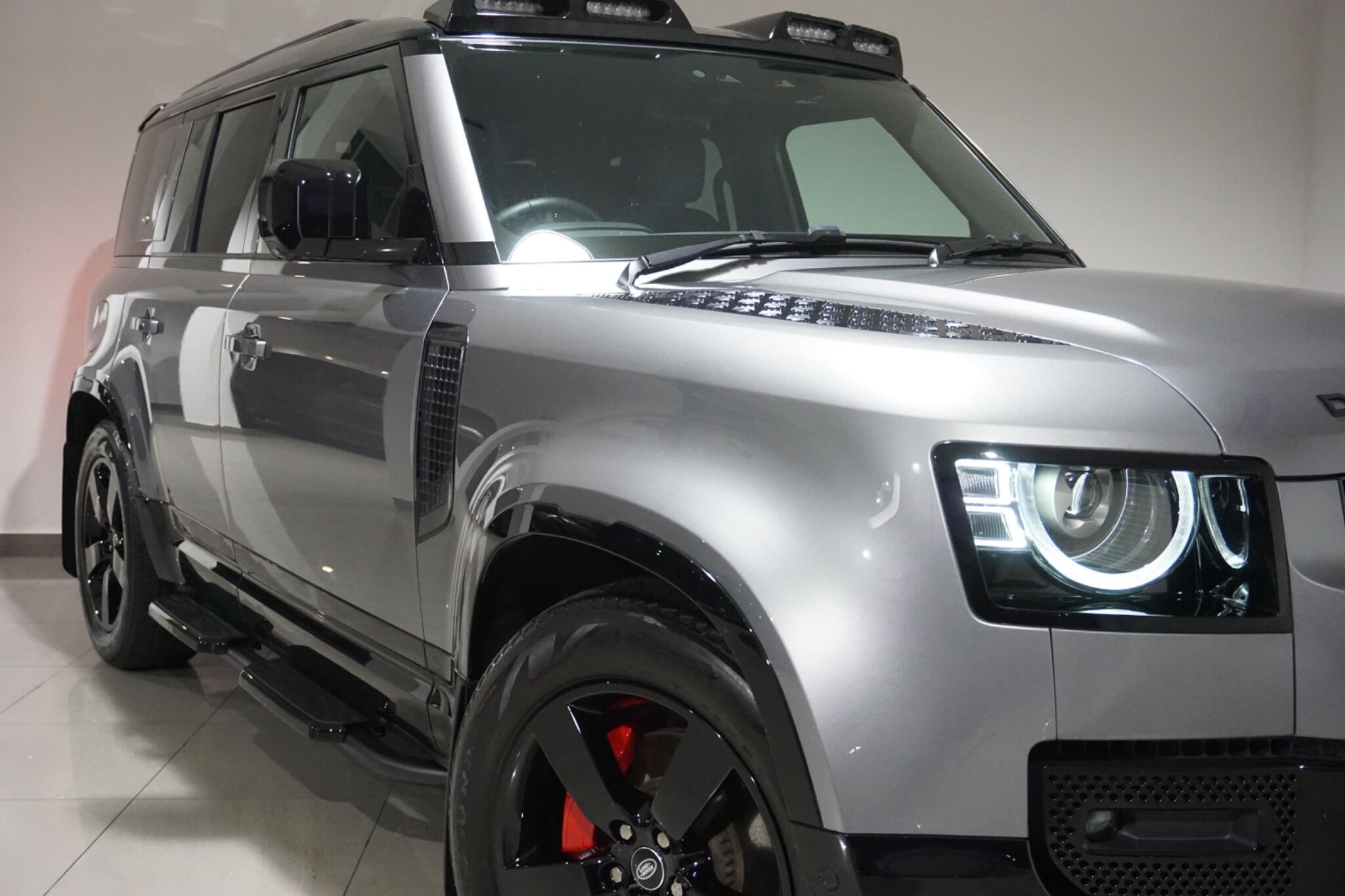 Land Rover Defender 110 2.0 P400e 15.4kWh X-Dynamic HSE SUV 5dr Petrol Plug-in Hybrid Auto 4WD Euro 6 (s/s) (404 ps)